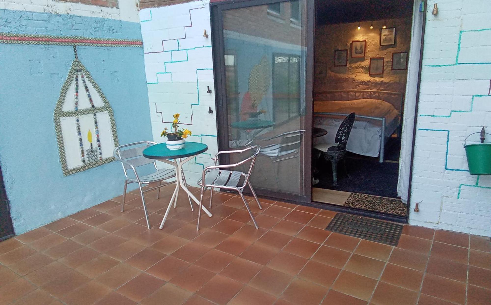 Le Canard Fou Peguilhan Exterior foto